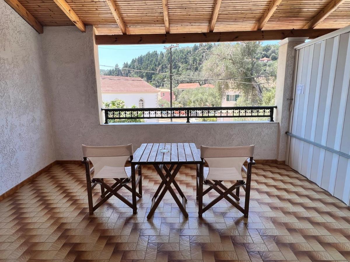 Vasiliki Apartments Лакка Экстерьер фото